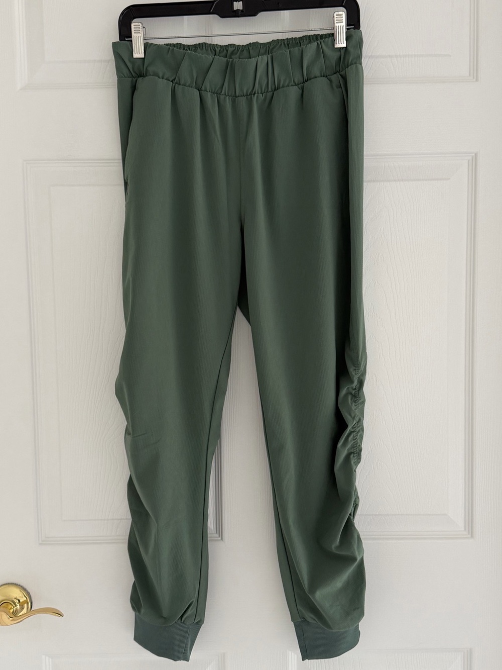 Zella Kids Olive Green Jogger Sweatpants
